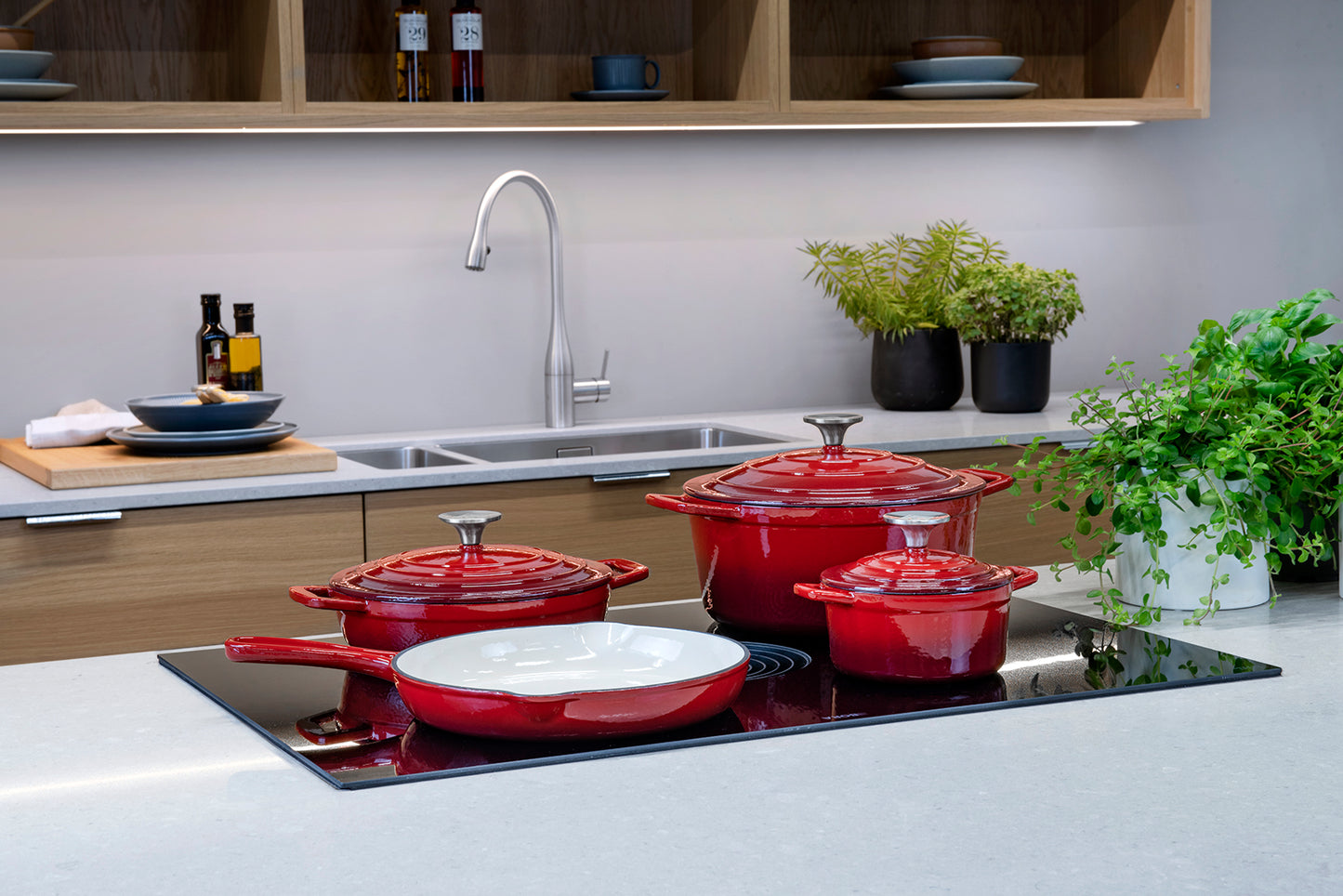 Cs Solingen Xanten Żeliwny Garnek Czerwony - 26 cm | Garnek Żeliwny